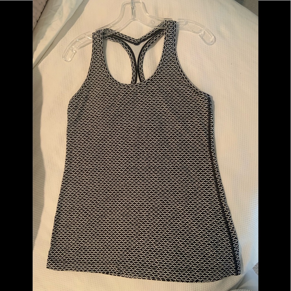 Lululemon Black and White Tank Top
